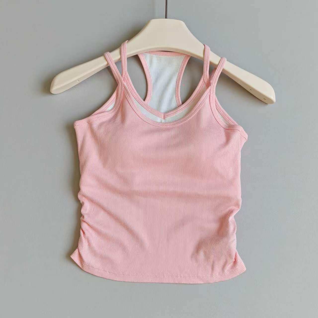 Contrast Color Yoga Vest for W - огляд і ціна Yoga Fitness Matte