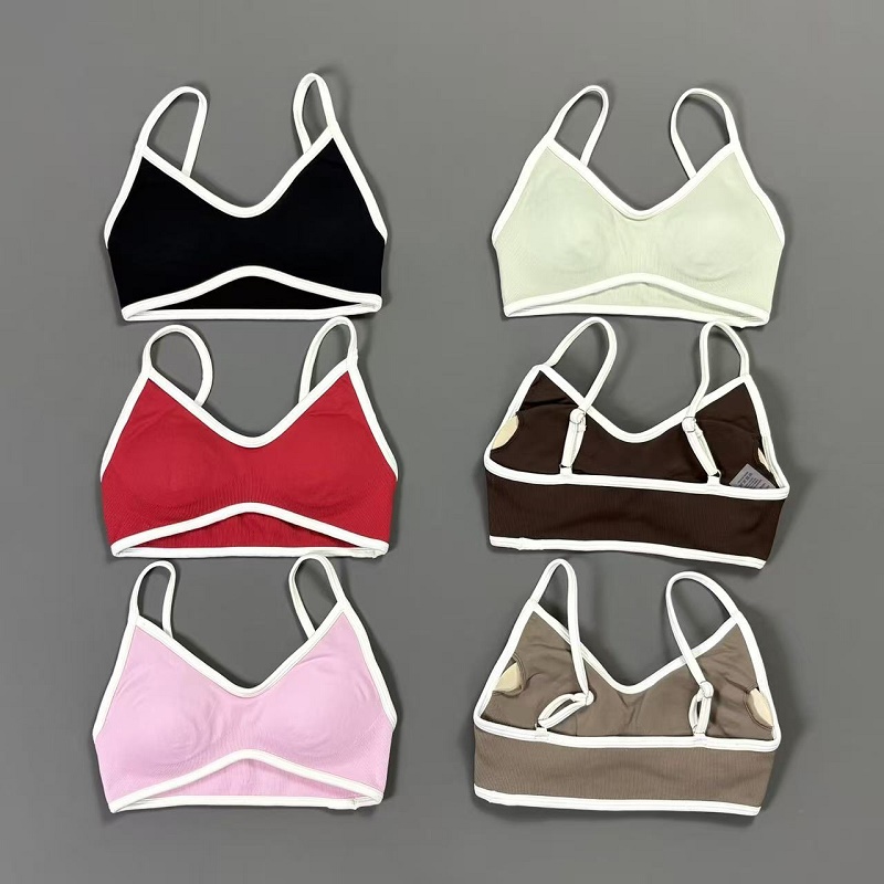 Women Contrastline Yoga Bra V  - огляд і ціна Yoga Và Fitness