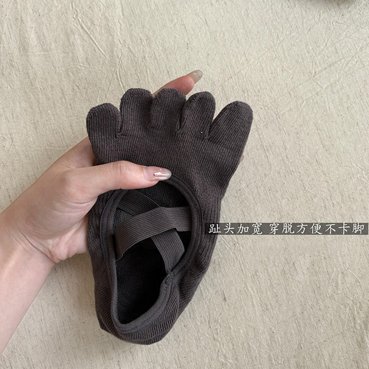 Women's Criss-Cross Strappy Fi - огляд і ціна Yoga And Fitness Studio