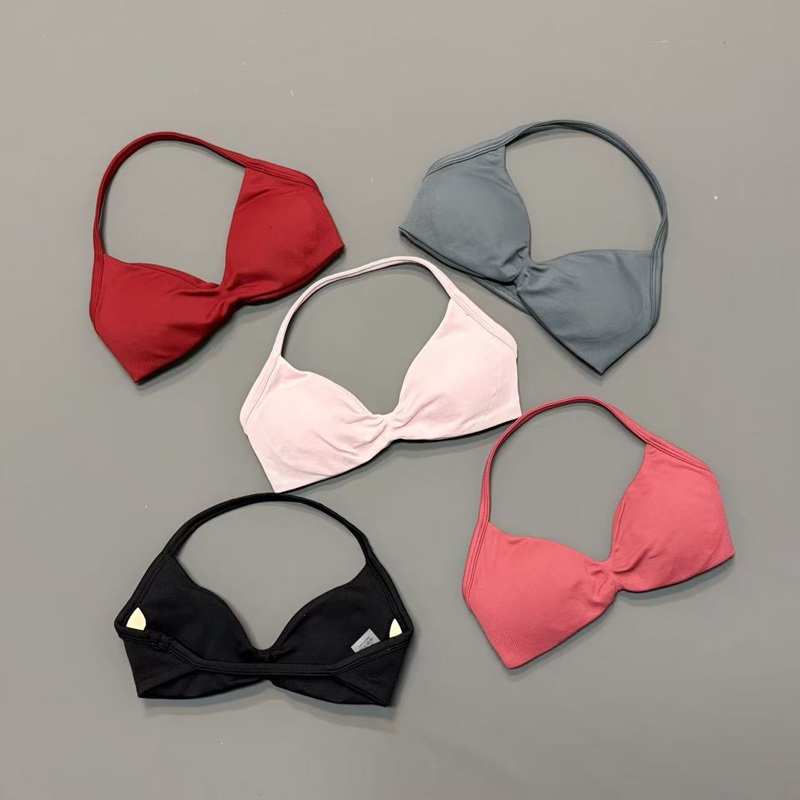 Women Halter Sports Bra V-Neck - огляд і ціна Yoga Và Fitness