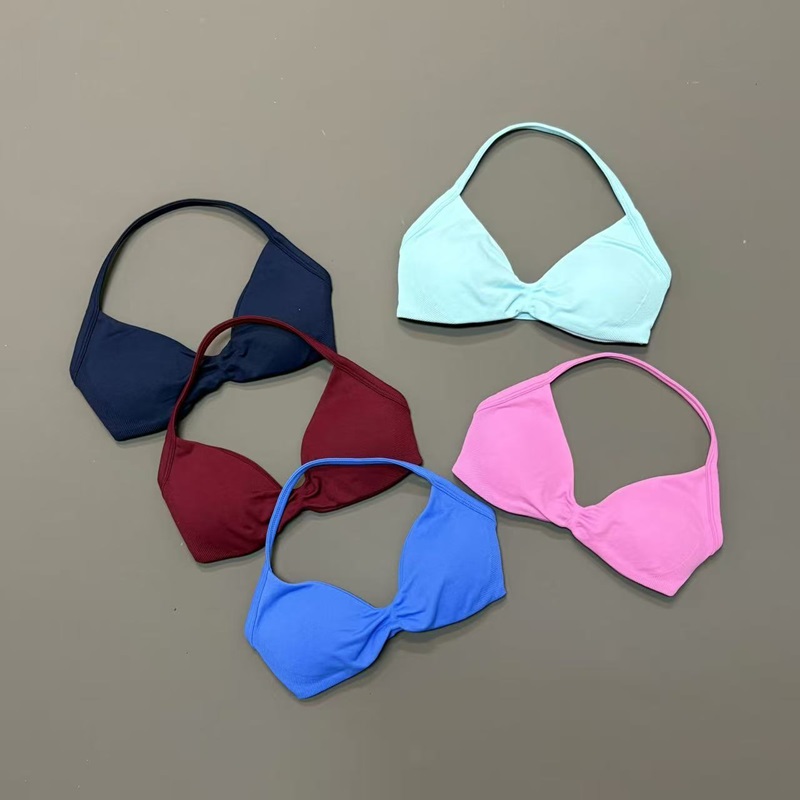 Women Halter Sports Bra V-Neck - огляд і ціна Yoga Và Fitness