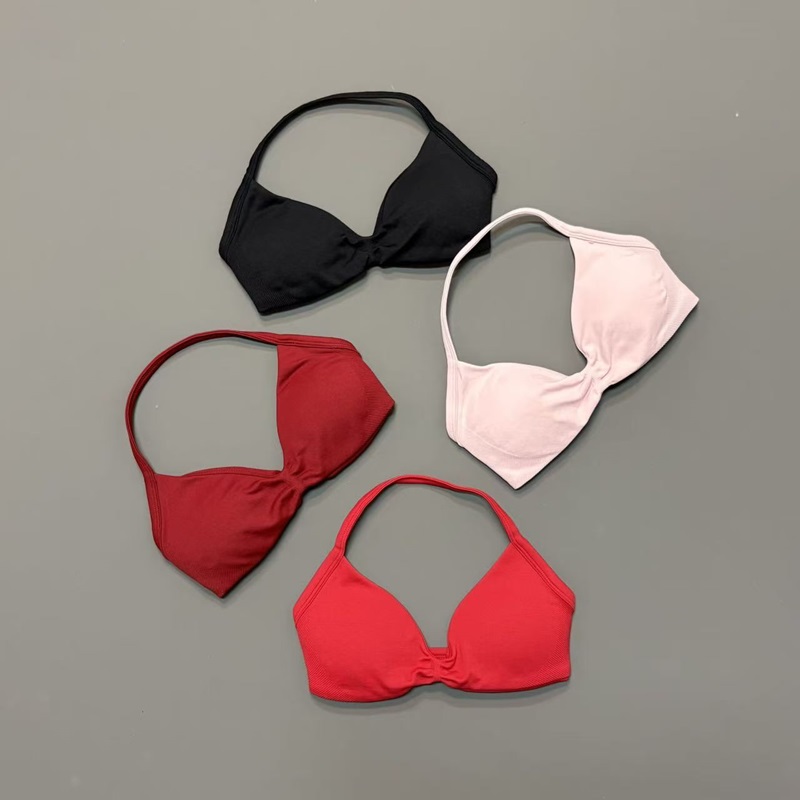 Women Halter Sports Bra V-Neck - огляд і ціна Yoga Và Fitness